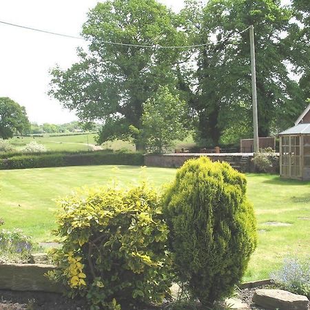 Balterley Green Farm Crewe Esterno foto
